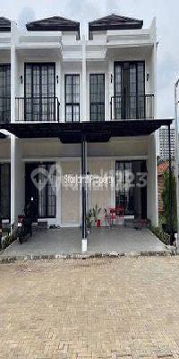 Rumah 2 Lantai Siap Huni Free Biaya Surat Di Bintaro