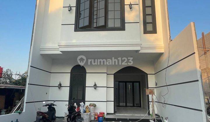 Rumah Klasik Eropa Siap Huni Private Pool Di Joglo 1