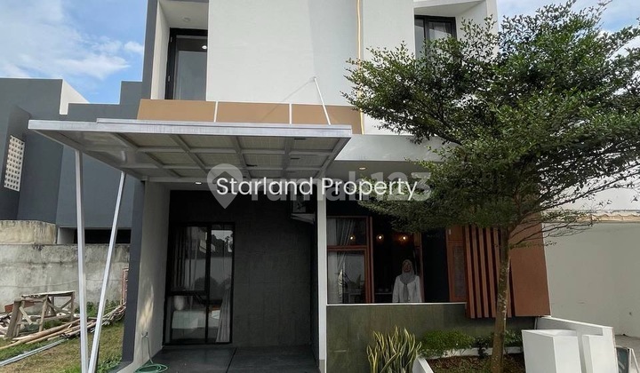 Rumah 2 Lantai Ada Private Pool Free Biaya'' Dipamulang