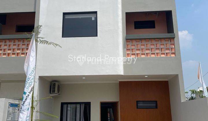 Rumah 3 Lantai Rooftop Free Biaya" Di Pondok Cabe 1