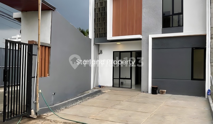 Rumah 1.5 Lantai Mezanine Free Biaya'' Di Pd Cabe