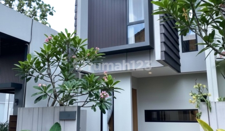 Rumah 2 Lantai Siap Huni Scandinavian Modern Di Serpong Rumah 2 Lantai Siap Huni Scandinavian Modern Di Serpong