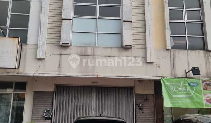 Strategic Shop House Near Paramount Modern Market Gading Serpong