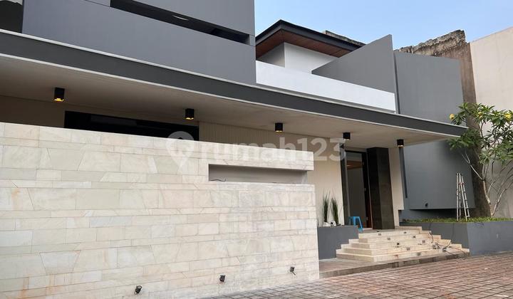 Rumah Private Pool Dekat Golf Cluster Emerald Cove Gading Serpong 1