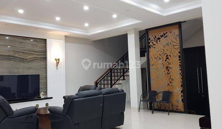 Rumah Mewah Furnished Cluster Scarlet Gading Serpong Tangerang 2