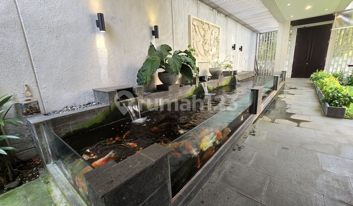 Luxury House in Front of Park, Private Pool, Ready to Occupy Depark BSD City Luxury House in Front of Park, Private Pool, Ready to Occupy Depark BSD City