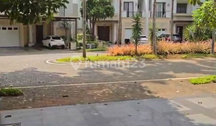 Rumah Mewah Bsd City Cluster Jadeitte Kawasan De Park  2