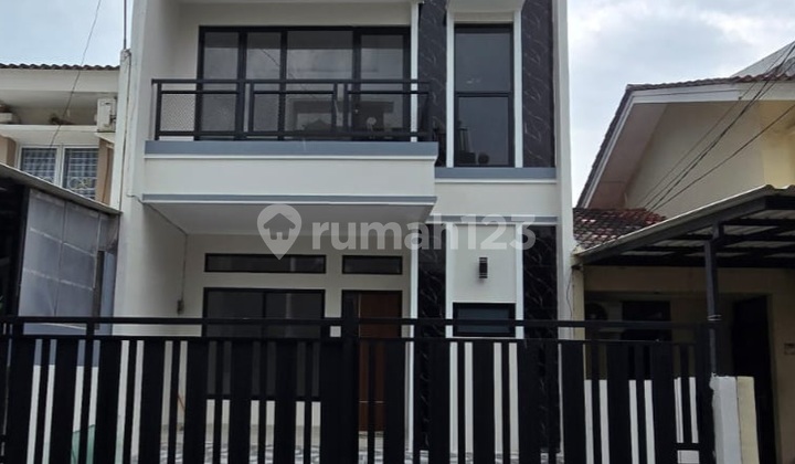 Jual Cepat Rumah Gress Baru Sektor 8 Gading Serpong