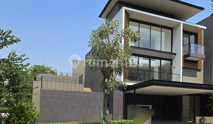 Unoccupied Luxury House in Cluster Laurel Navapark, BSD City