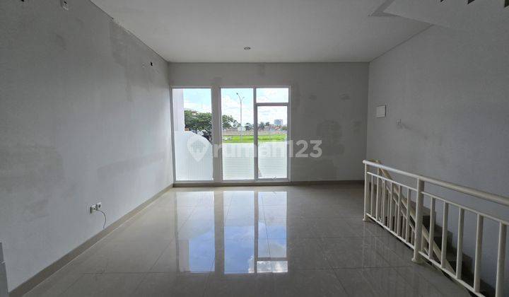 Disewakan Ruko Sorrento Hadap Jalan Utama Gading Serpong 2