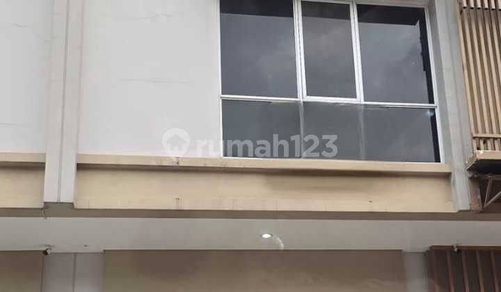 Ruko Sorrento Strategis Hadap Jalan Raya Gading Serpong