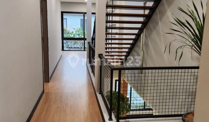 Ready to Live In, New, Brand New De Latinos BSD