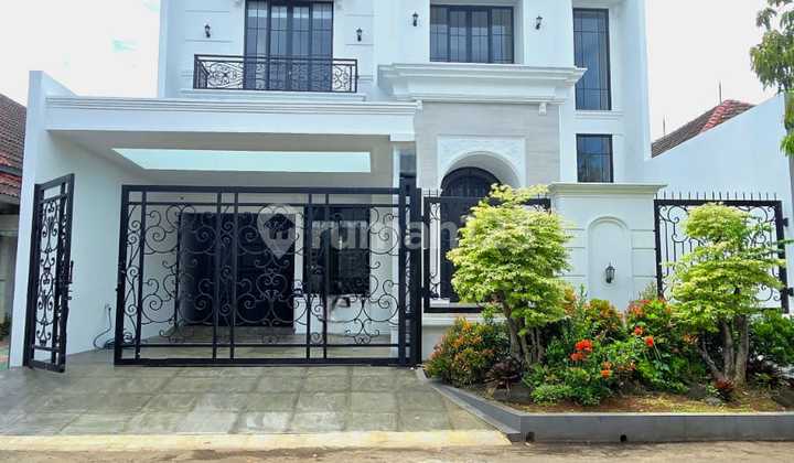 Rumah Mewah Brand New Furnished Siap Huni Sektor 1 Gading Serpong