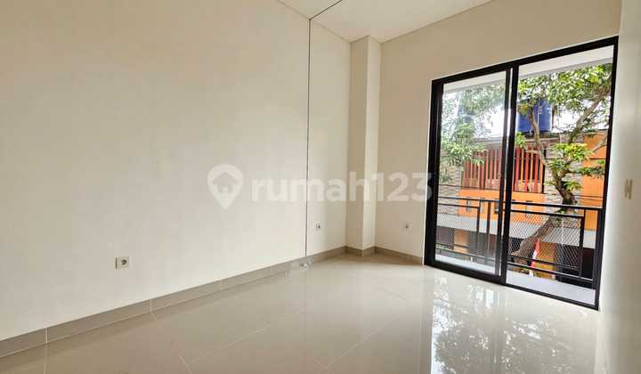 Jual Cepat Rumah Baru Murah Siap Huni Medang Lestari Gading Serpong 2