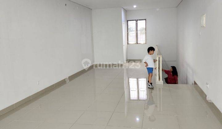 Ruko Sorrento Strategis Hadap Jalan Utama Gading Serpong  2