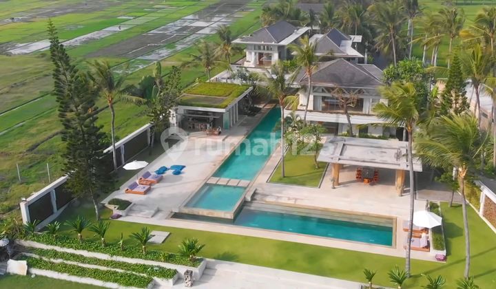 Villa For Sale Tanah Lot Tabanan Bali Absolute Beachfront Villa