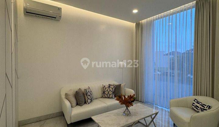 Rumah Mewah 3 Lantai Private Pool Rooftop Bagus Murah Bsd 2