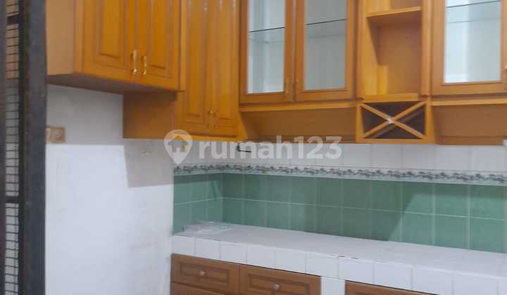 For Quick Sale: 15X20 House in Sector 1A, Gading Serpong 2