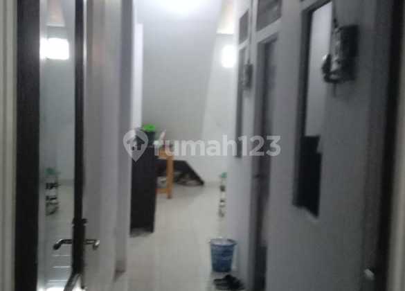 Dijual Kos Berikut Usaha Laundry Cibogo Wetan Raya Gading Serpong