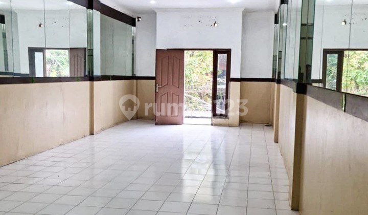 Raya Darmo Baru West New Renovated Shop House Raya Darmo Baru West New Renovated Shop House