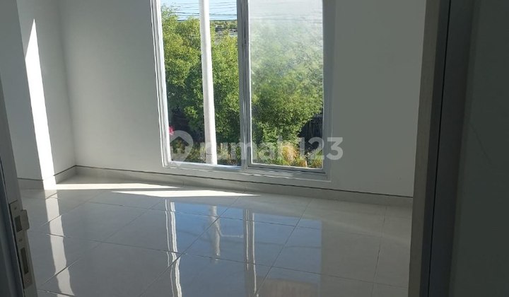 Rumah The Cemandi Type Asoka Row Jalan 2 Mobil, Baru Gress 2