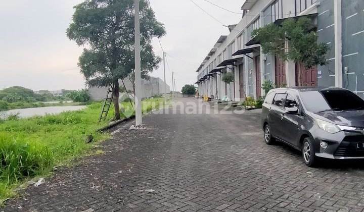 Prambanan Bizland Warehouse Sa-56 Cerme, One Step to Klbm Toll Road, Office Available and Ready to Use