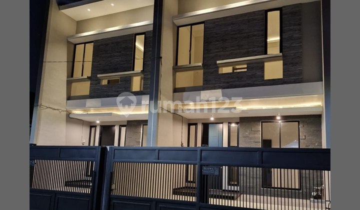 Klampis Semolo Timur Rumah Baru Gress One Gate System