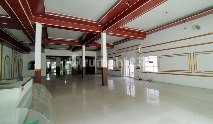 Raya Darmo Rumah Usaha Disewakan Cocok untuk Bank, Resto, Cafe, Service Center Dll 2