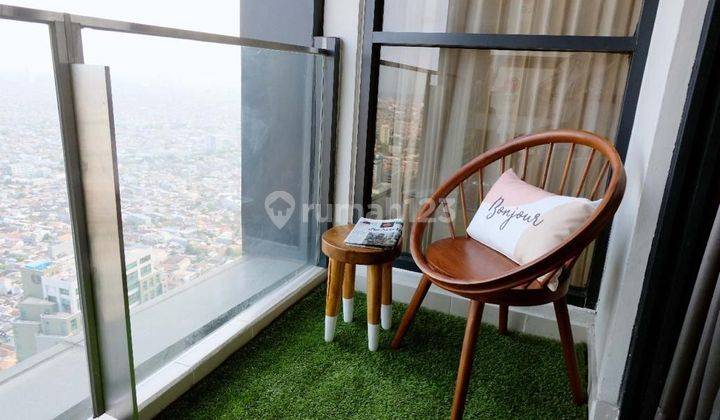 Apartemen Siap Huni The Peak Residence Full Perabotan 2