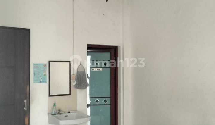 Business House on Jln Sriwijaya, Surabaya City Center