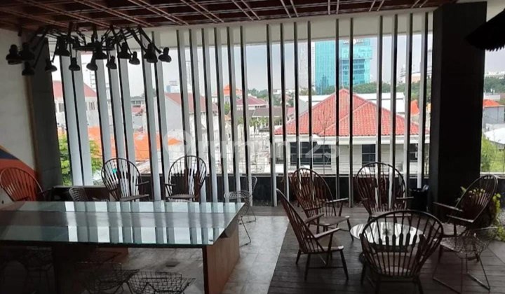 Office Building on Embong Kenongo Surabaya Facing South