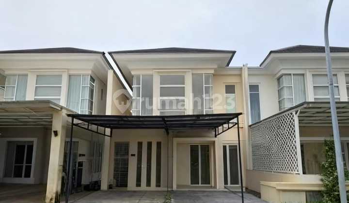 Imperial Beach House Pakuwon City Minimalist Ready to Live In, 6 AC Units 1