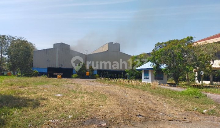 Ex-factory land in Randuagung Kebomas Gresik