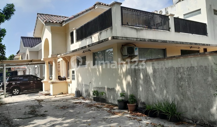 Quick Sale Beautiful House Lippo Karawaci Taman Imam Bonjol Corner Position 2