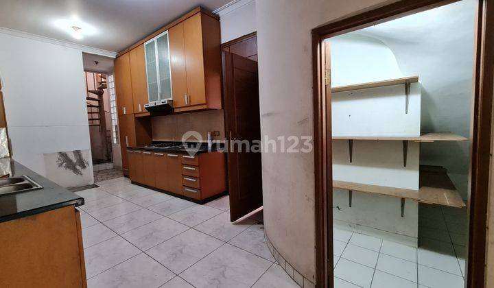 Rumah 2 Lantai, Mewah dan Siap Huni di Taman Kedoya Residence, Jakarta Barat, Jakarta Barat 2