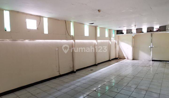 Rumah cocok utk buka usaha rumahan 9