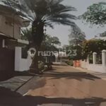 Luxury House Half Price Nice House SHM in Kemang 2