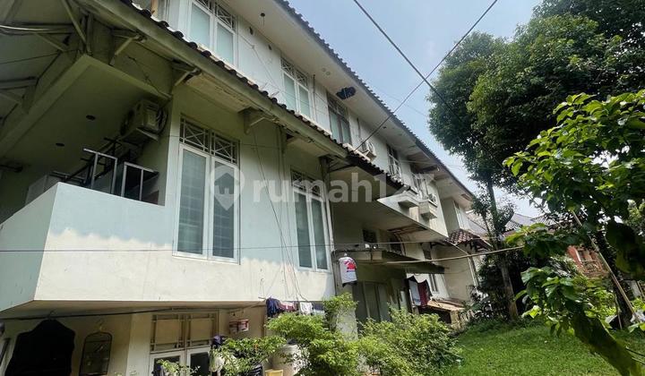 Dijual Rumah 3 Lantai di Jln Pinang Kalijati Pondok Labu 2