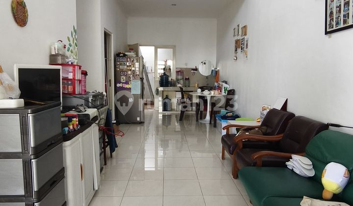 Dijual Rumah Puri Surya Jaya (Valencia Icon) 2