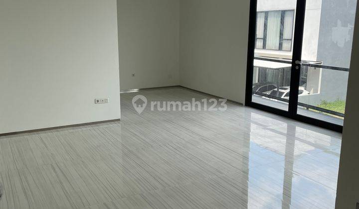 Dijual Rumah Baru Gress Dian Istana Park Avenue 2