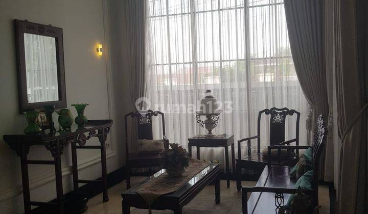 Dijual rumah american classic posisi strategis di kota sukabumi 1