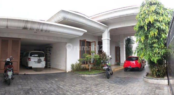 *(Dijual rumah Lebak Bulus 4, dkt RS. Fatmawati & lokasi dekat gerbang Tol Citos, bebas banjir )*  2