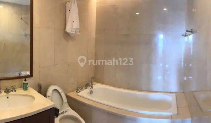 kamar mandi di jual apartemen cik ditiro