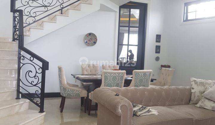 Dijual rumah american classic posisi strategis di kota sukabumi 2