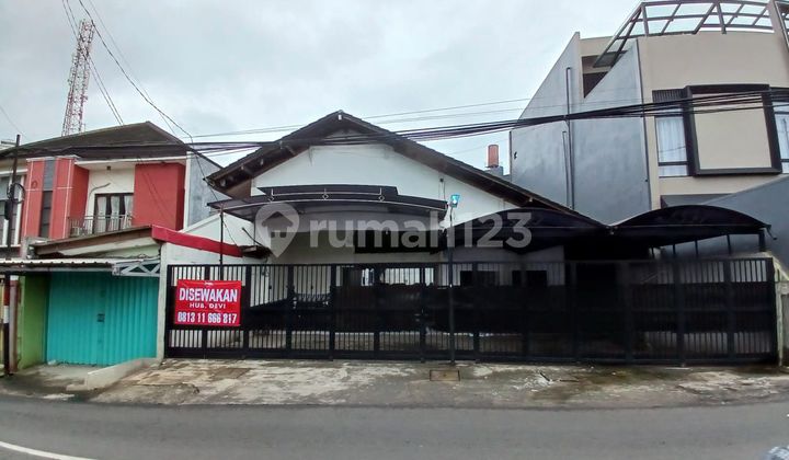 Tempat Usaha Tempat Usaha