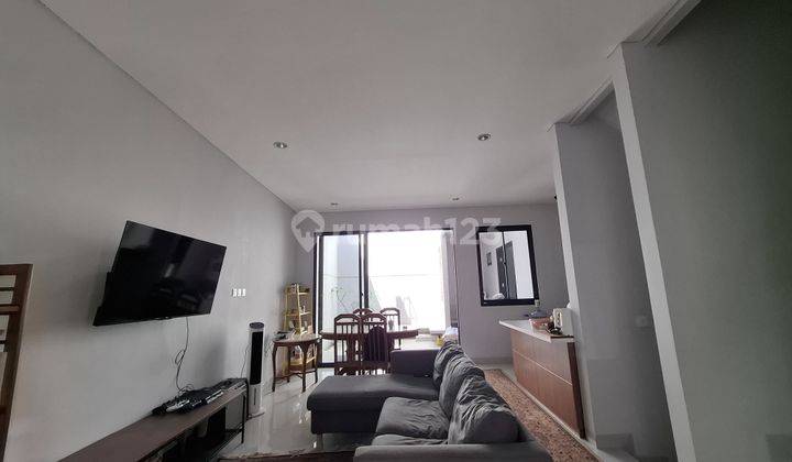 Rumah Industrial Minimalis 2