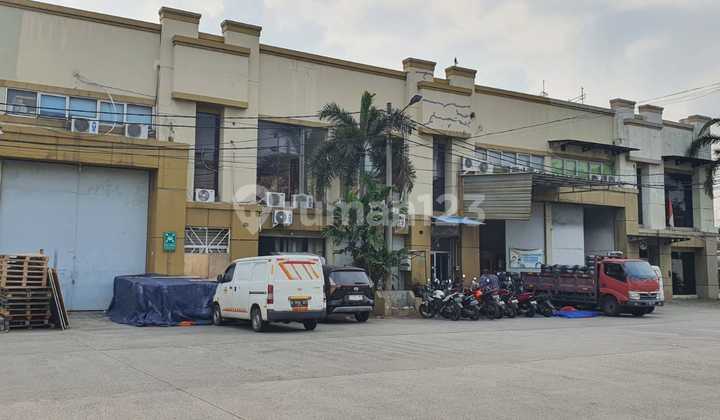For Rent Warehouse Suitable for Business in Pesing Poglar Area, West Jakarta