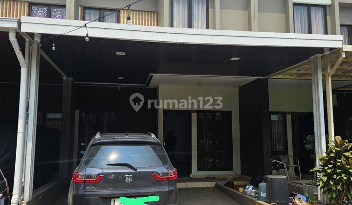 Rumah 2 Lantai Bagus SHM di Kota Sutera, Tangerang 1