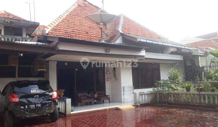 Rumah di jln pembangunan gajah mada - Jakarta barat 1