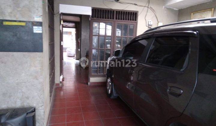 Rumah Pos pengumben - Jakarta barat 8